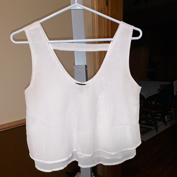 From Sirens. Blousy crop (shorter) dress shirt. Freshly washed. - Picture 1 of 1